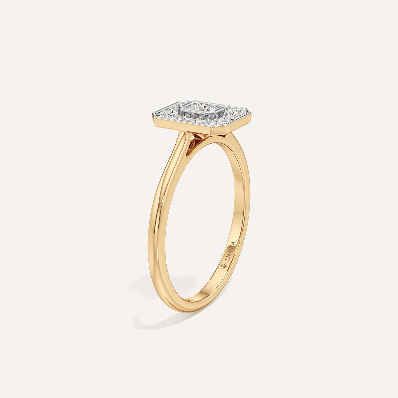Smooth Fit Emerald Diamond Ring