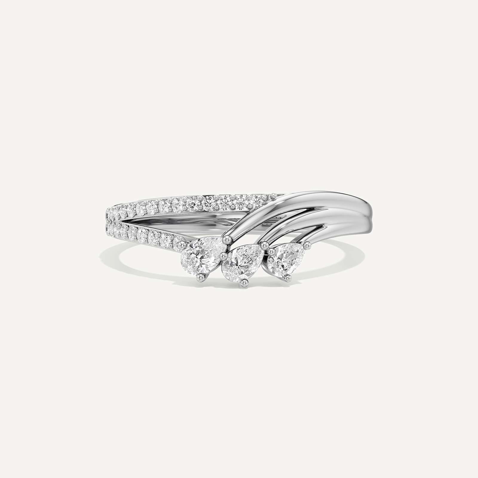 Bellezza Round & Pear Diamond