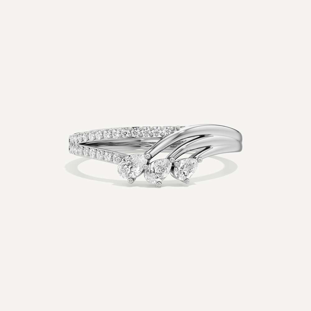 Bellezza Round & Pear Diamond